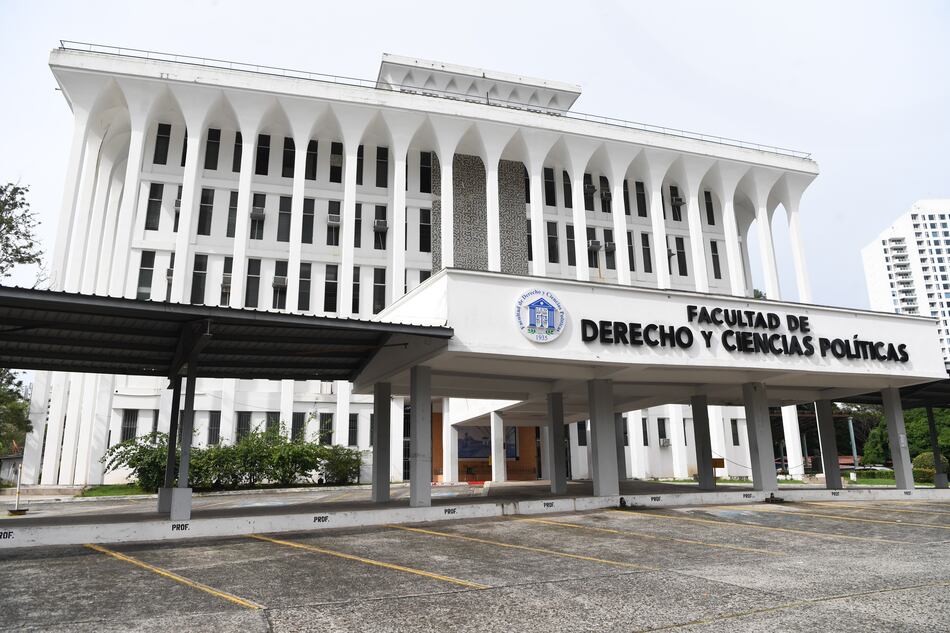 ¿De dónde proviene la mayoría de los abogados en Panamá?: un análisis histórico