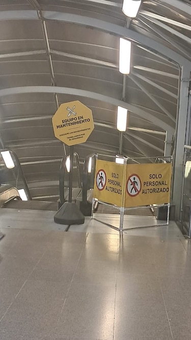 Detención de escaleras mecánicas en horas pico responde a medidas de seguridad, señala el Metro