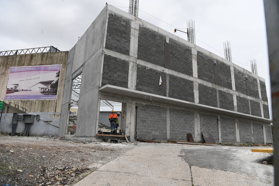 Avanza rehabilitación del gimnasio Orlando Winter en San Miguelito