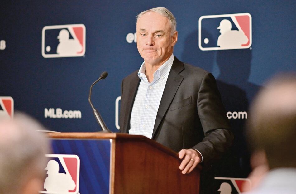 MLB retrasa inicio de la campaña 2022