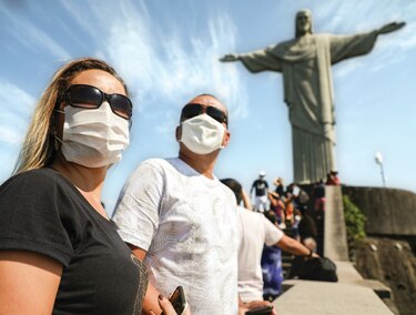 Brasil da la bienvenida al turismo