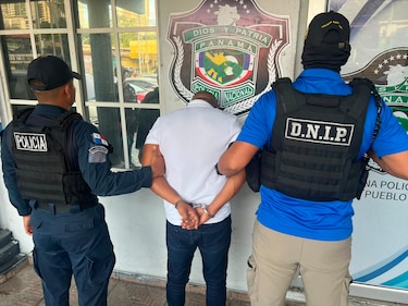 Se entrega a la Fiscalía hombre requerido por presunta vinculación con la Mafia Filipina