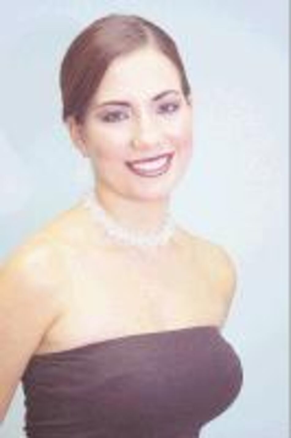 Actualidad María Laura, reina de Calle Abajo 2004