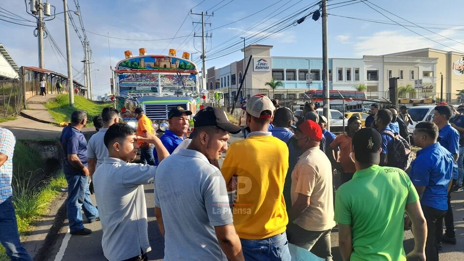 Gremios alertan que los constantes cierres de vías afectan la reactivación económica