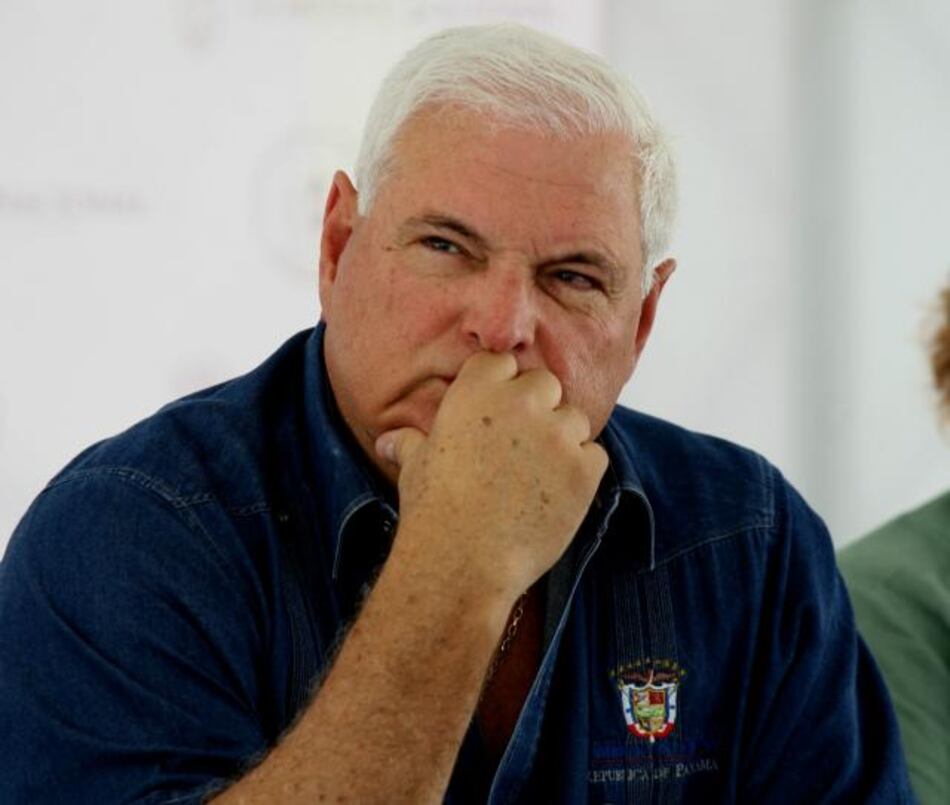 Presidente Martinelli indulta allegados a su gobierno