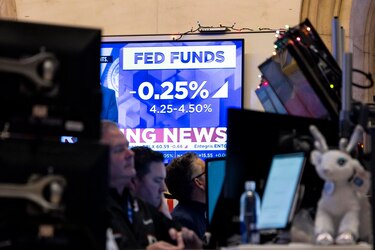 La Fed baja los intereses por tercera vez consecutiva y prevé ralentizar los recortes en 2025