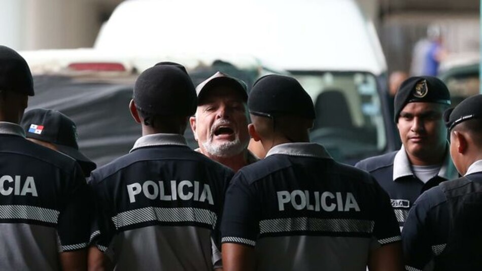 Juez ordena seguir proceso con la apertura de dos DVD con grabaciones de reuniones políticas