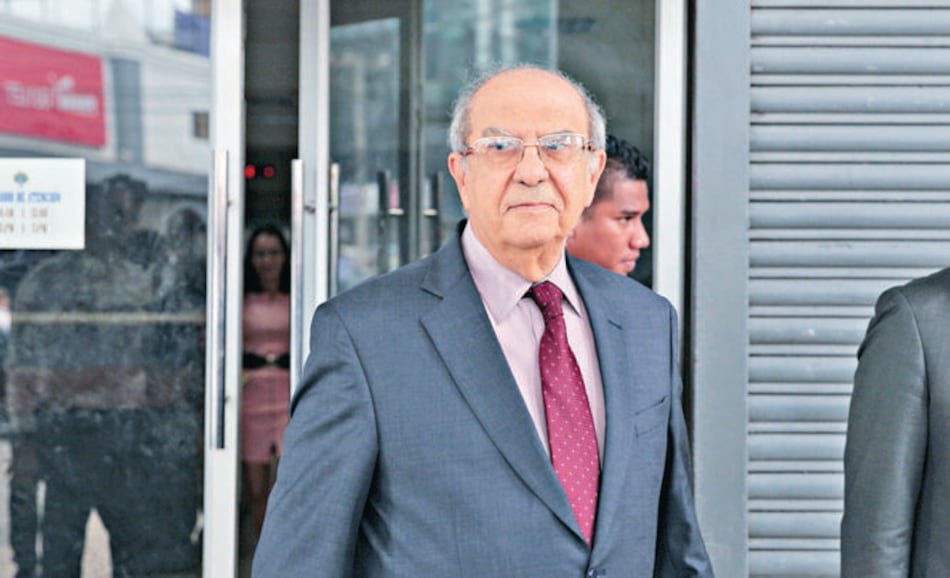 Tribunal de Cuentas vuelve a exonerar a exrector de la UP