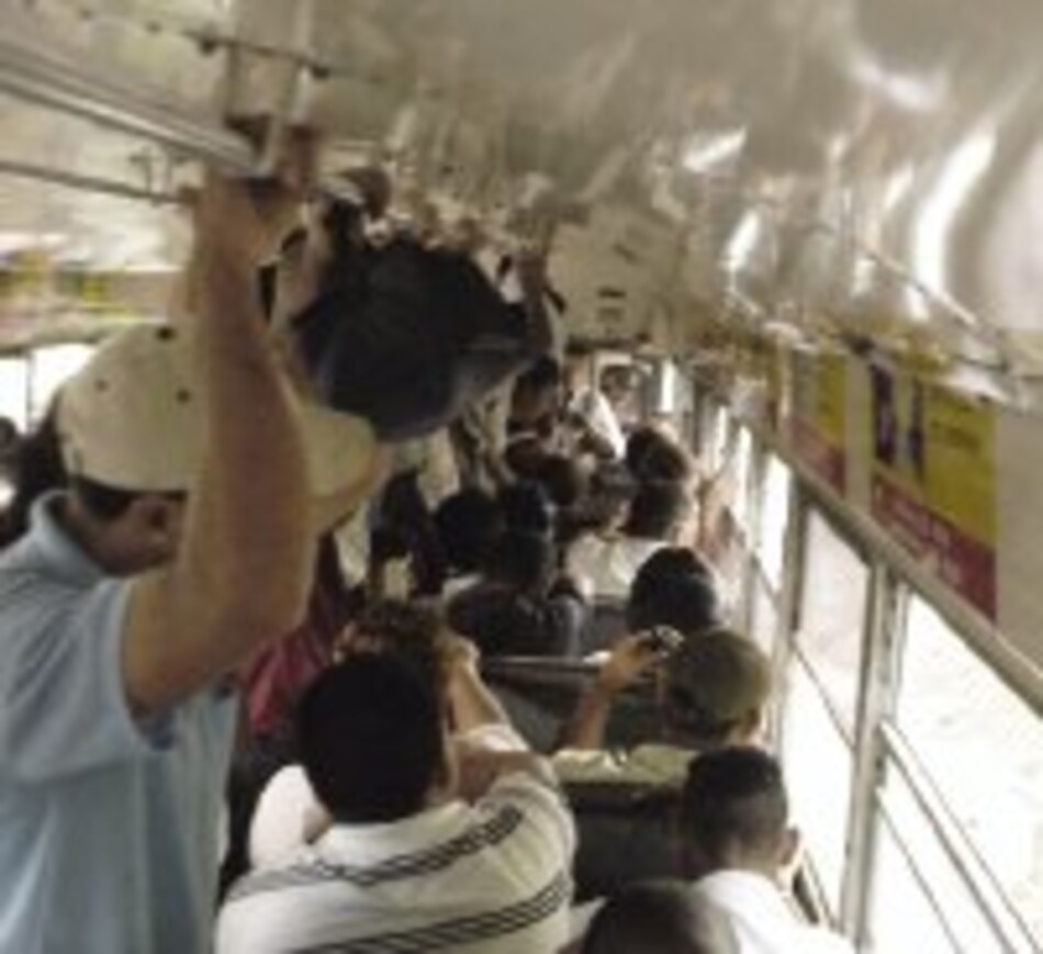 ‘Lo que no hay es asientos’