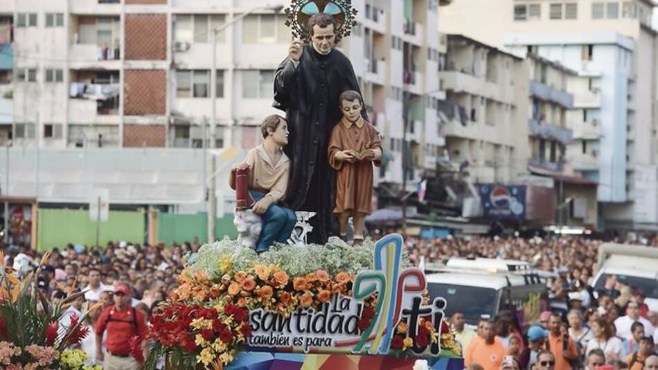 Veneración al santo de la juventud