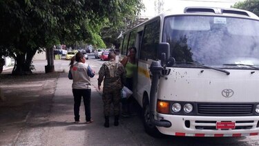 Migrantes cubanos llegan a Los Planes de Gualaca