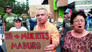 Oposición seguirá en la calle