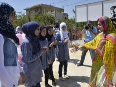 Malala celebra su 18 cumpleaños con niñas sirias refugiadas en el Líbano