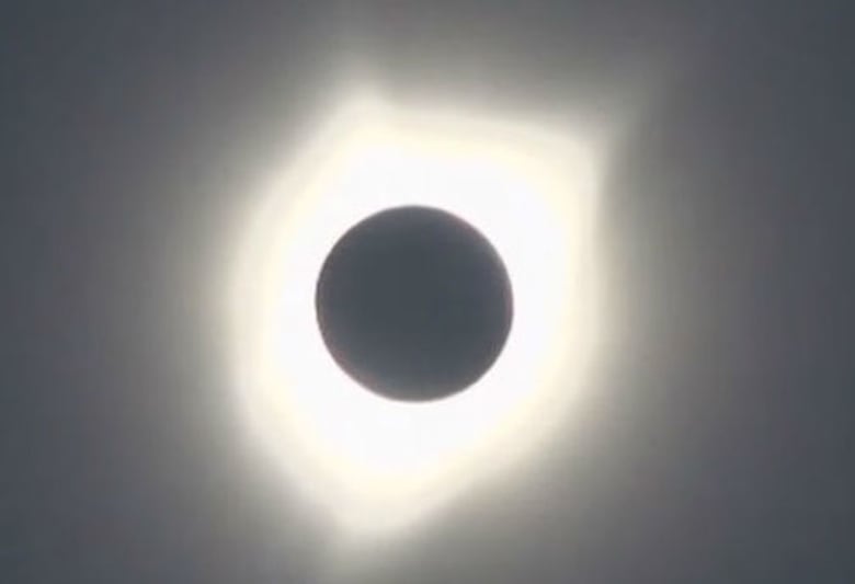 El eclipse solar y su trayectoria
