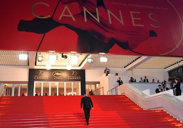 Susto de bomba causa evacuación breve en Cannes