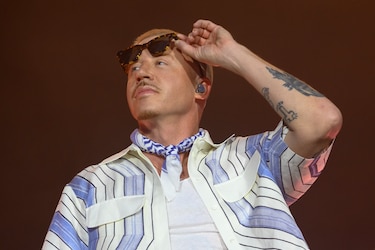 Macklemore dona un millón de dólares de su gira con Ed Sheeran para apoyar a Palestina