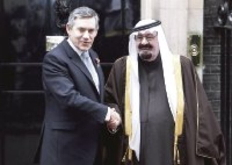 Arabia Saudí lanza plan energético para ayudar a países pobres