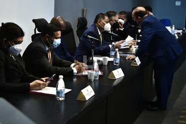 Comisión de Credenciales archiva denuncias contra los magistrados Ayú Prado y Cedalise