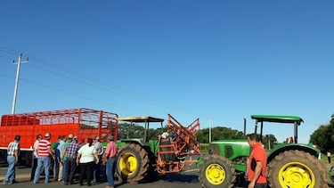 Agricultores de Los Santos protestan para exigir la compra de maíz