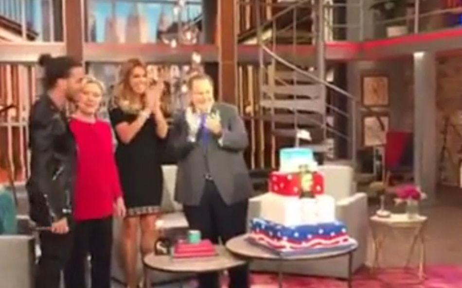 Hillary Clinton busca votos latinos en programa de Univision