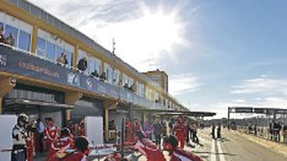 Vettel y Alonso, en pruebas de Montmeló