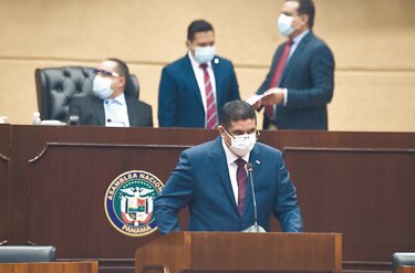 Proyecto del ministro Pino ahora eleva penas por actos de corrupción