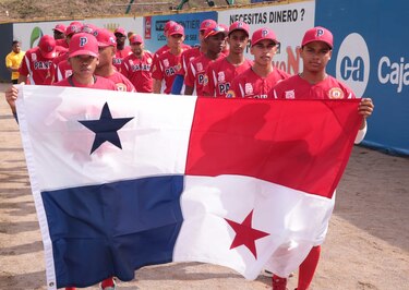 Panamá parte con el pie derecho en Serie Latinoamericana