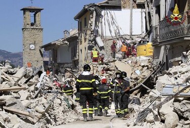 Italia lanza plan de prevención tras terremoto
