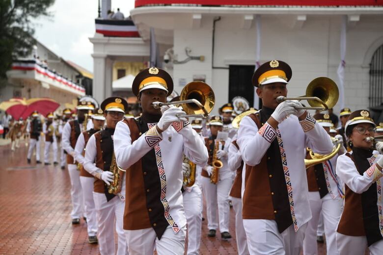 Panamá celebra el Día de los Símbolos Patrios con desfiles en el Casco Antiguo y Vía España