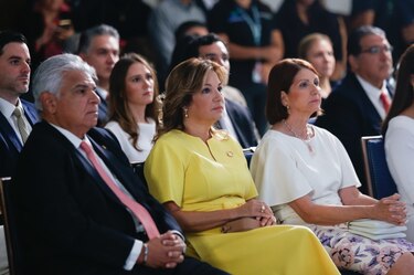 José Raúl Mulino recibe la credencial de presidente electo de la República