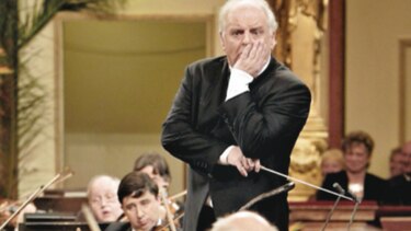 Músicos de orquesta no se transmiten el virus