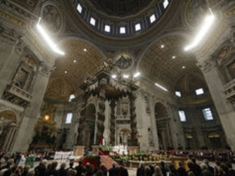 Papa reclama ante mil presos un sistema penal que incluya la reinserción social