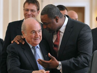 Jeffrey Webb pide a justicia de EU más libertad tras su confesión en caso FIFA