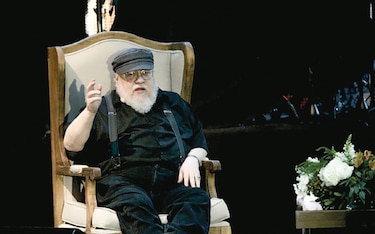 ¿Más de Juego de Tronos?; R.R Martin firma  con HBO