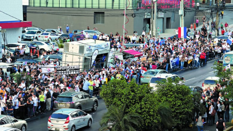 Aumenta el repudio: ‘no a la corrupción’
