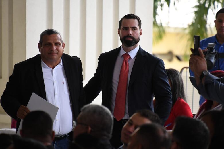 Parlacen: Varela y Quique Martinelli, los grandes ausentes en la entrega de credenciales