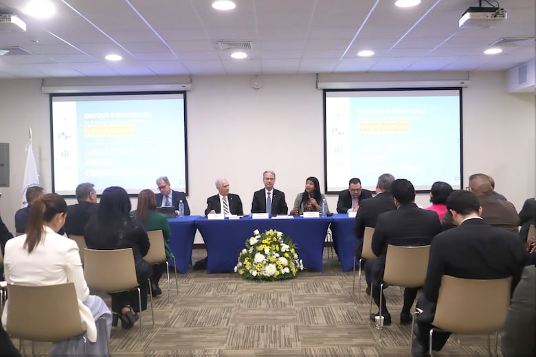 INEJ otorga Doctorado Honoris Causa a su Fundador Prof. Dr. Diego Valadés