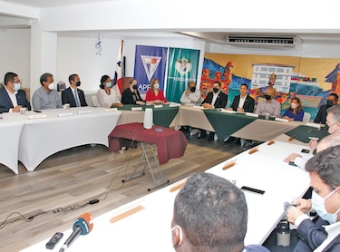 Sector privado pide reactivar obras en la provincia de Colón