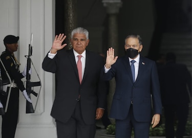 Primeros pasos para la transición: Cortizo recibe a Mulino en el palacio de Las Garzas
