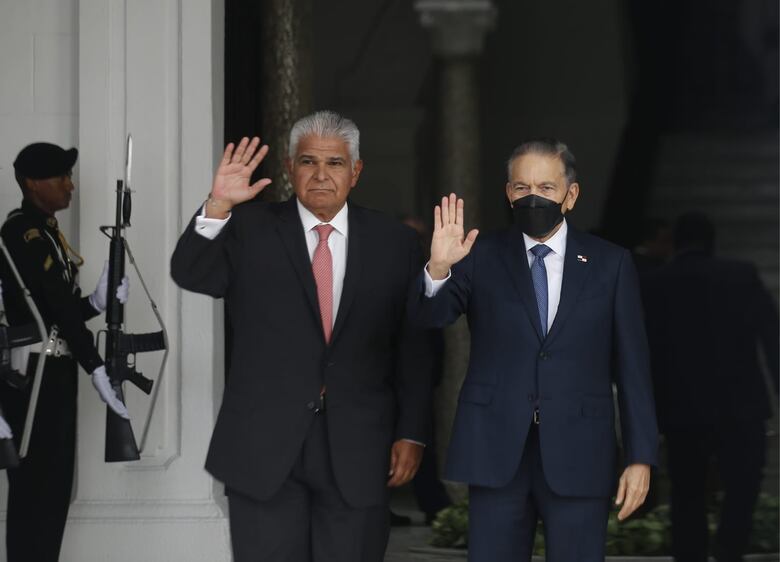 Primeros pasos para la transición: Cortizo recibe a Mulino en el palacio de Las Garzas