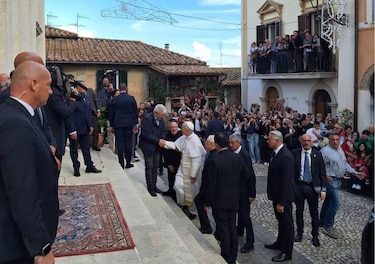 León XIV visita por sorpresa un santuario de los agustinos en las afueras de Roma