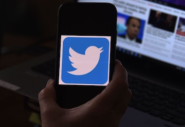 Twitter pide a usuarios que ayuden a combatir la desinformación