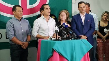 Rómulo Roux reconoce el triunfo de Cortizo y advierte que liderará la oposición