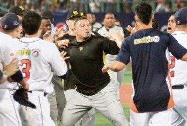 Zambrano ofrece disculpas por riña en el béisbol venezolano