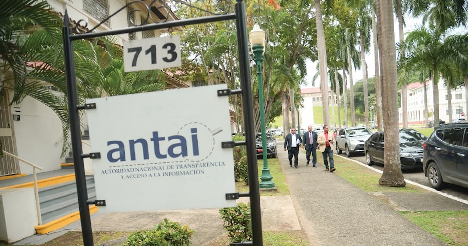 La Antai multa a un portal de noticias que divulgó un certificado de matrimonio del Registro Civil