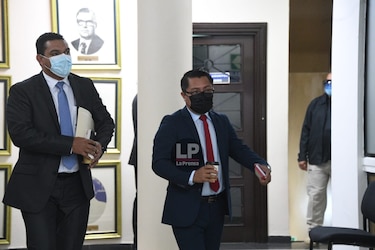 Concluye lectura de los fallos que declararon no culpable al diputado Arquesio Arias