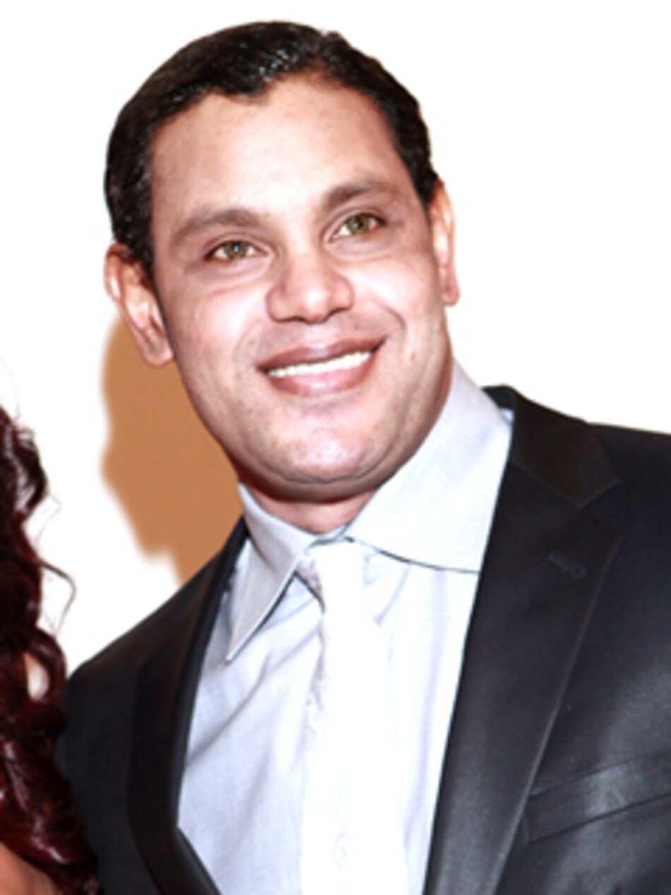 Sosa atribuye a crema el que su piel parezca más blanca