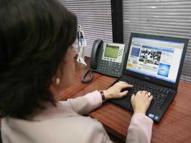 Expertos en internet advierten que la privacidad depende del usuarios
