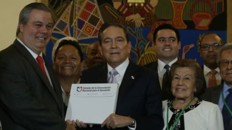 Concertación presenta paquete de reformas constitucionales al Ejecutivo; el documento será llevado este martes al Gabinete