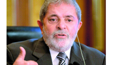 Acusan a Lula por corrupción y lavado de activos